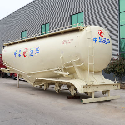 Caminhão-tanque semirremolque para transporte de petróleo bruto
